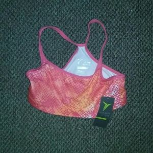 NWT never worn Old Navy Active sports bra